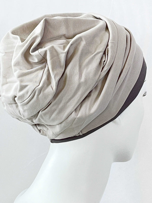 Chemo Mützen Kombinationen Hellgrau