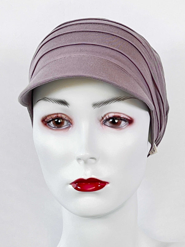 Schildmützen mit Biesen